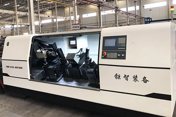 Mesin Pengilangan CNC